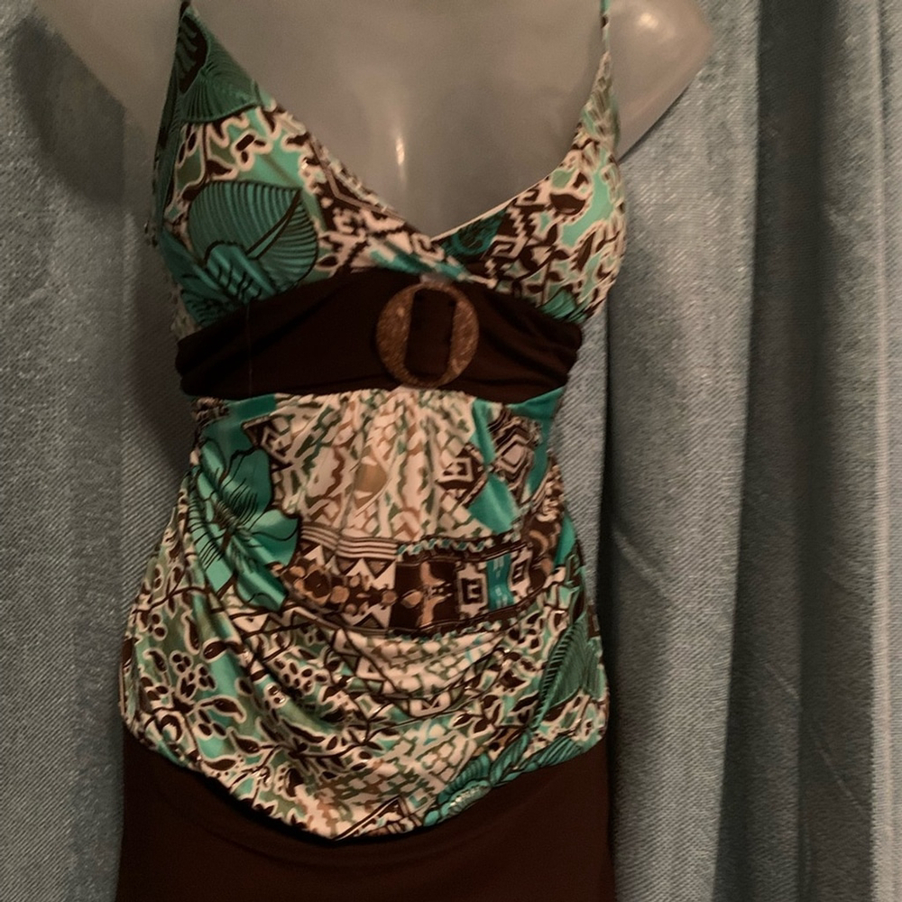New strapped fun two toned Top